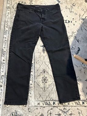 7 Diamonds Black Men's straight leg Jeans, size 38x34